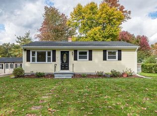 18 Mark St, Springfield, MA 01129