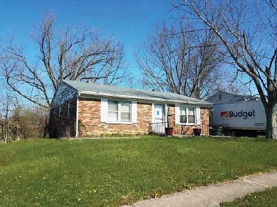 1st image of 10919 Crystalhill Ct