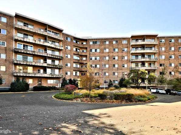 100 West Ave Unit 327, Jenkintown, PA 19046