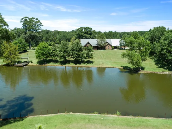 401 Sandhill Township Rd, Ellisville, MS 39437