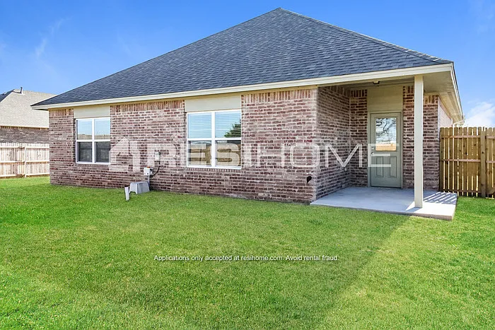 1201 Round Leaf Rd — Photo 17