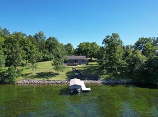 616 E Lake Cowdry Rd NW, Alexandria, MN 56308