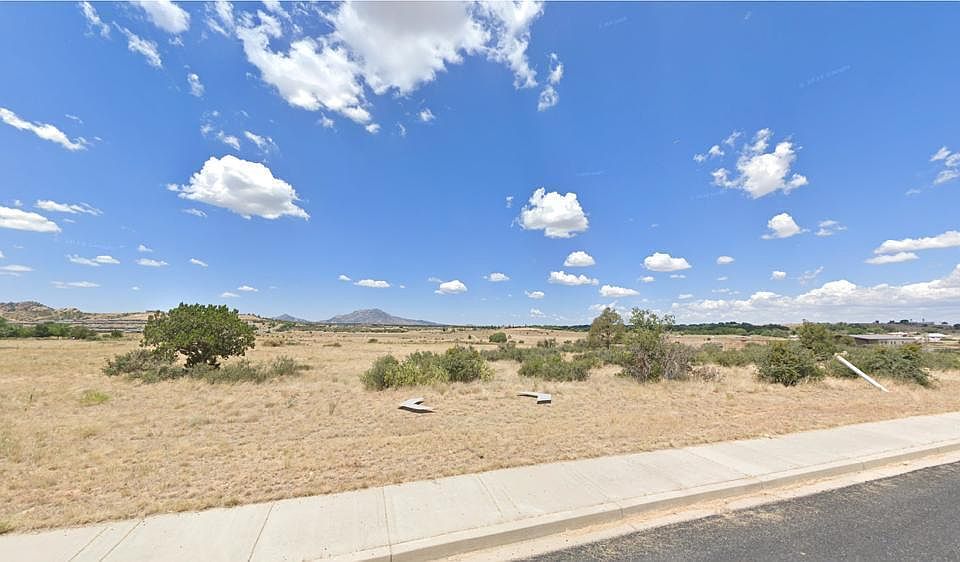 1st image of 3020 E Centerpointe East Dr