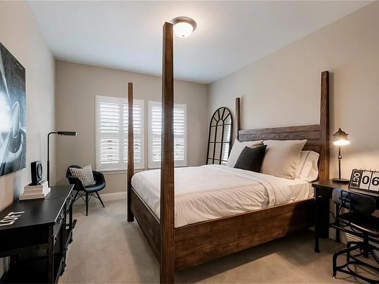 8043 Sunflower Ln — Photo 18