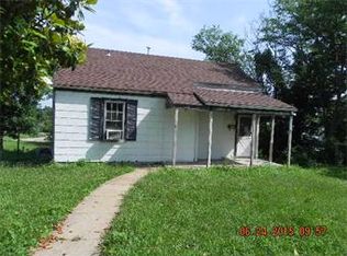 601 E Chestnut St, Desloge, MO 63601