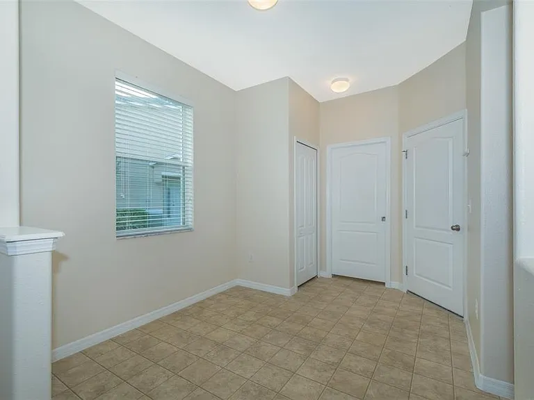 3090 Rodrick Cir — Photo 7