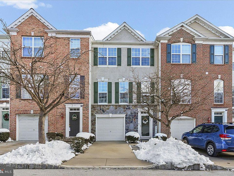 1st image of 175 Hudson Dr