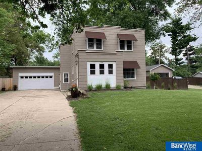 702 S 40th St, Lincoln, NE, 68510