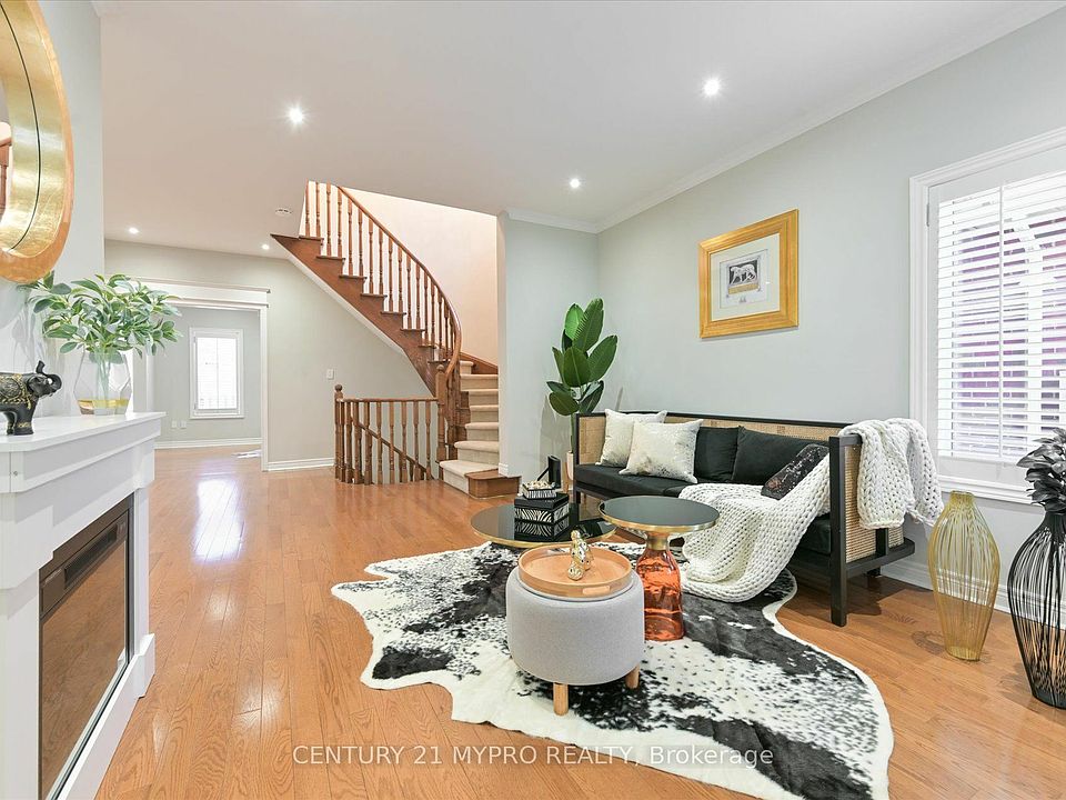 95 Canyon Hill Ave, Richmond Hill, ON L4C 0T1 | Zillow