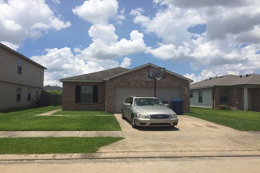 1st image of 1954 Eastmont Ln