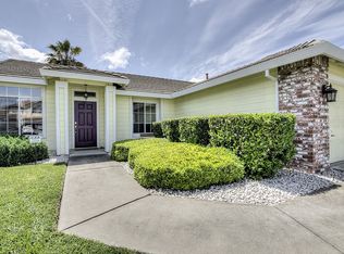 12 Fawnbrook Ct, Sacramento, CA