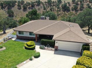 19304 Moon Dr, Tehachapi, CA 93561