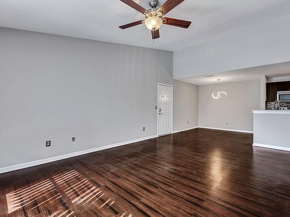 4th image of 2011 N Highway 17 Unit 2100Q