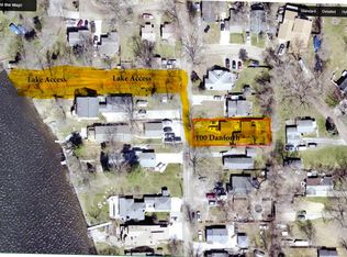 100 Danforth Dr, White Lake, MI 48386