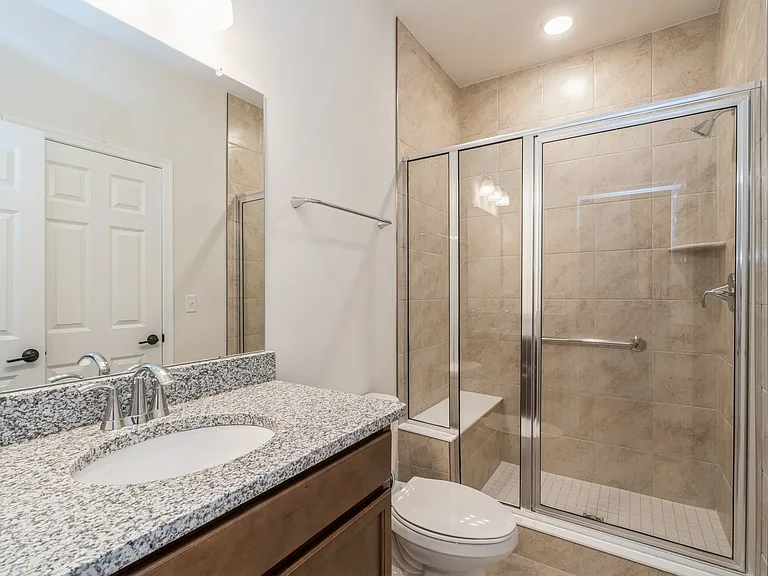 103 Vaughn Dr — Photo 26