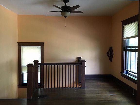 2nd image of 1708 Tyler Pkwy #2