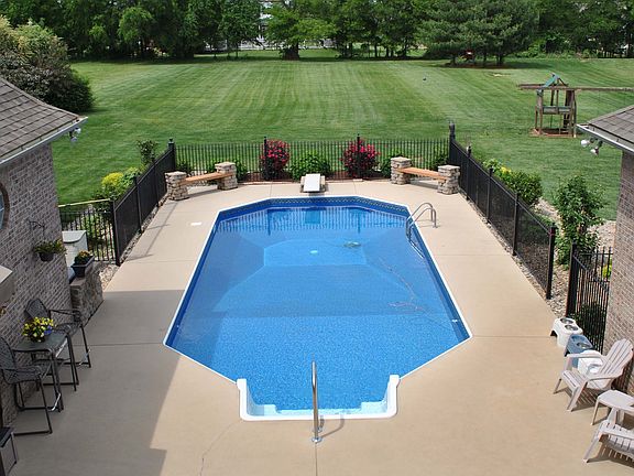 Courtyard with Pool