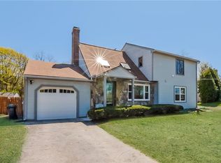 430 Ives Rd, Warwick, RI 02818