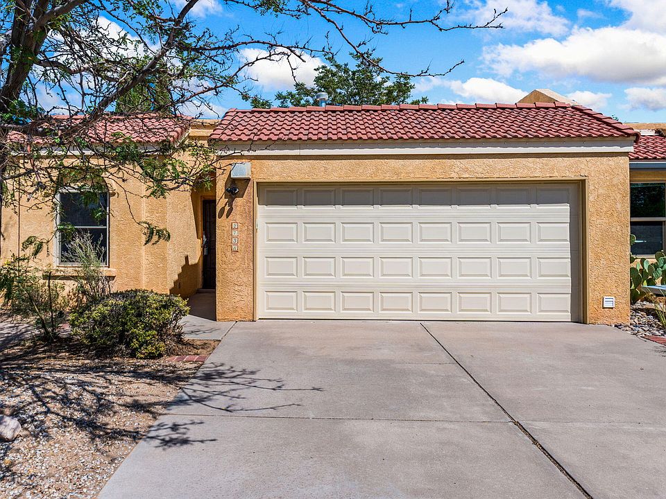 1st image of 2738 El Tesoro Escondido NW
