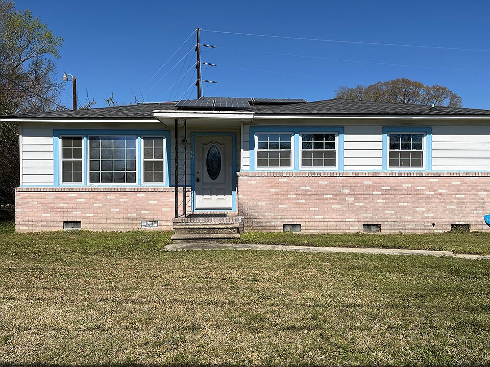 1st image of 2664 Leeds Ave