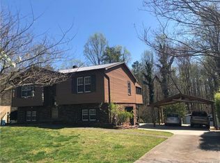 3040 Morning Dove Dr, Valdese, NC 28690