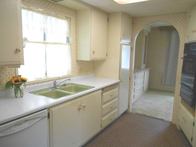 2nd image of 8661 Winter Gardens Blvd Space 76