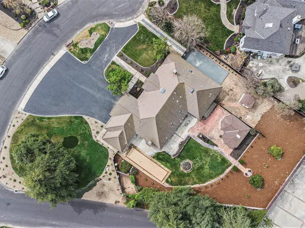 10 Madeira Ct, Oakley, CA 94561