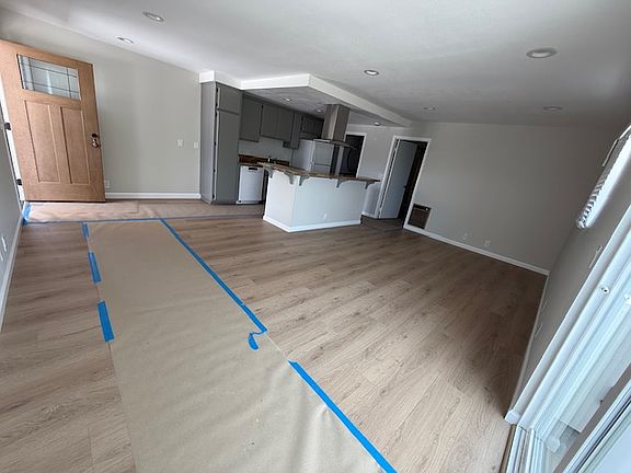 5th image of 597 S Evergreen Dr #597