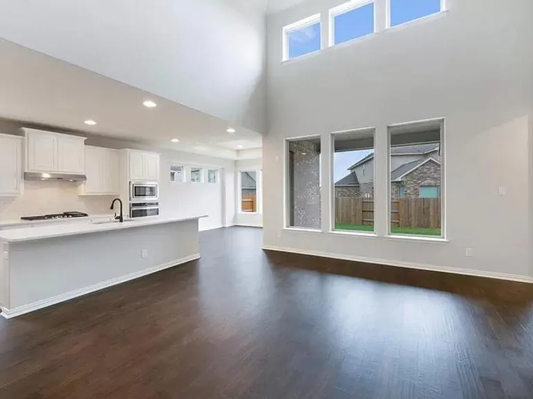 3457 Francisco Way — Photo 9