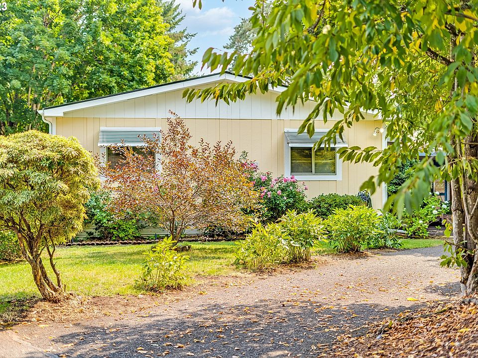1st image of 5404 NE 121st Ave