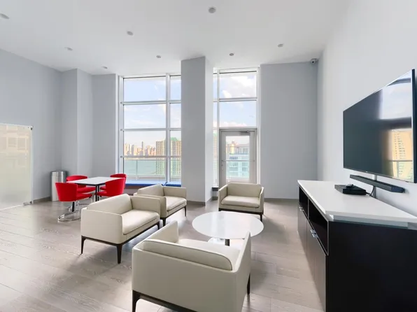 1 Shore Lane image 21 of 25