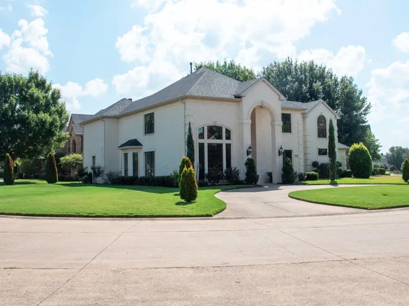 1806 Richlen Way, Desoto, TX 75115