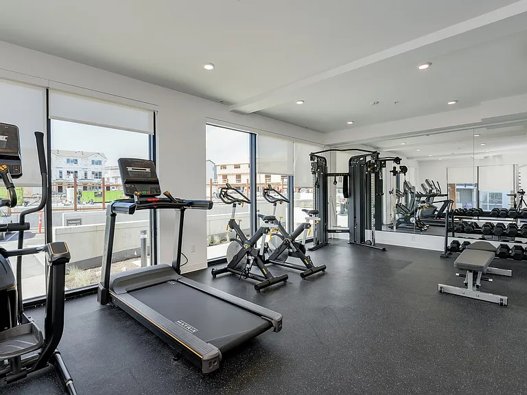 3564B Ryder Hesjedal Way — Photo 16