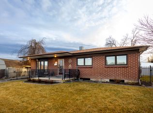 669 W Auburn Dr, Murray, UT 84123