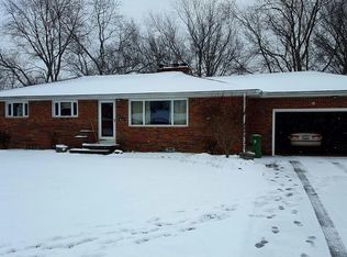 954 Howard Dr, Tallmadge, OH 44278
