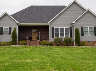 128 Logan Ln, Russellville, KY 42276