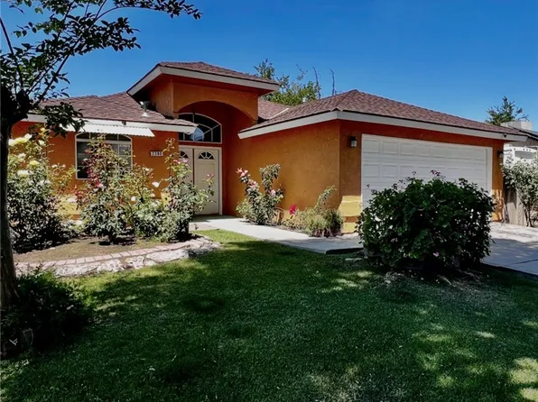 2380 S Holly Ave, Fresno, CA 93706