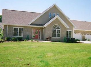 1046 Waterford Ct E, Mcmurray, PA