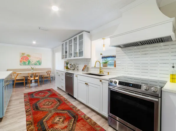 966 37th Avenue, Vero Beach, FL 32960