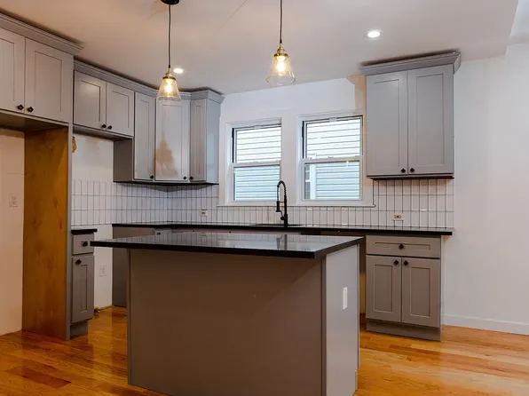 21534 106th Ave, Queens Village, NY 11429