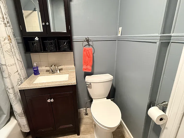33 McKinley Ave #2 — Photo 8