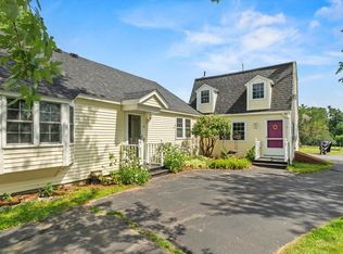 5 Lawrence Rd, Derry, NH 03038
