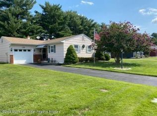 1088 Edgebrook Dr S, Toms River, NJ 08757