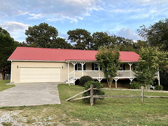 2nd image of 185 Jenkins Rd