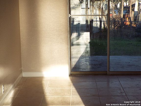 3rd image of 3702 Zenia Cir
