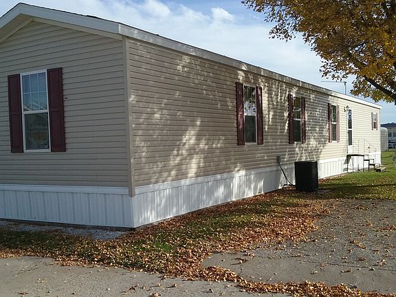 2nd image of 1601 E Jackson St Trlr 116