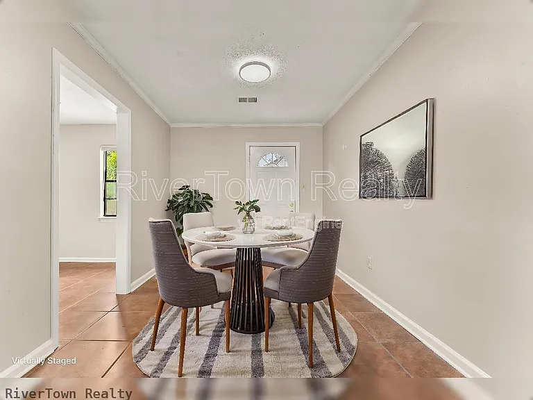 4585 Berrypick Ln S — Photo 15