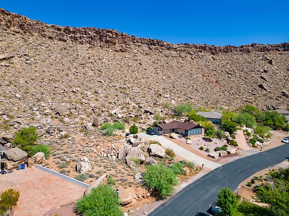 4th image of 716 Escalante Dr