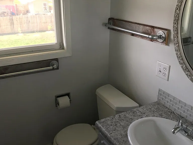 4808 Merced St — Photo 12