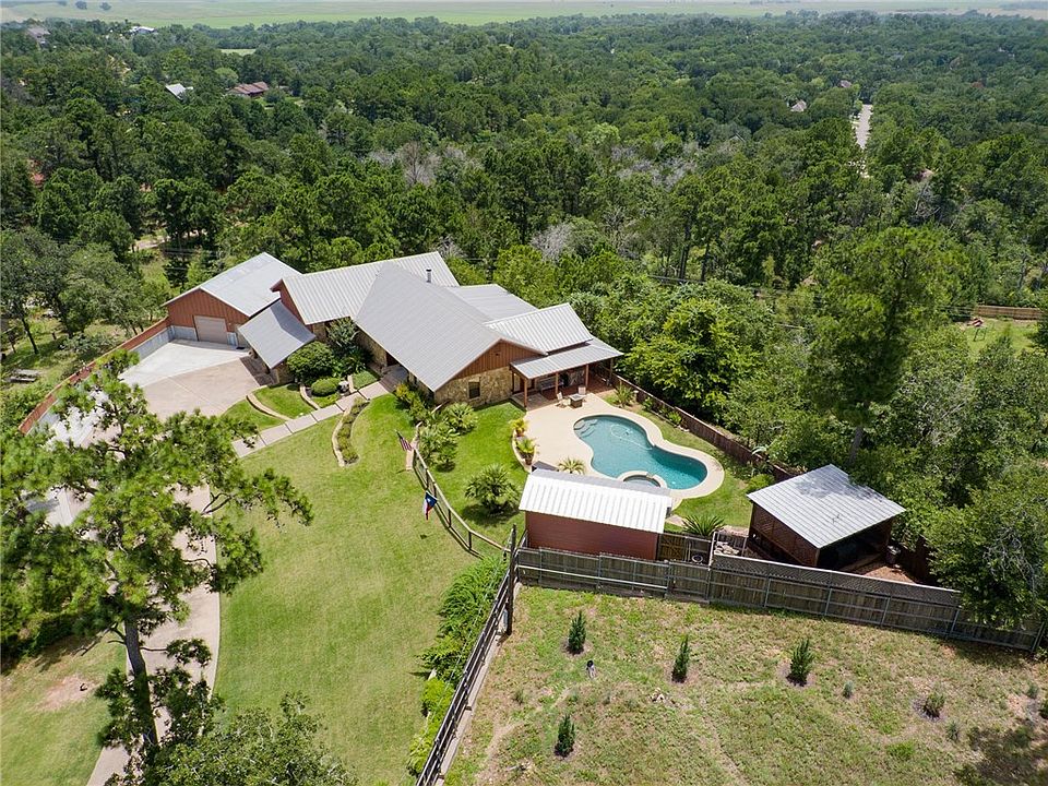 1st image of 157 Koloiki Ln